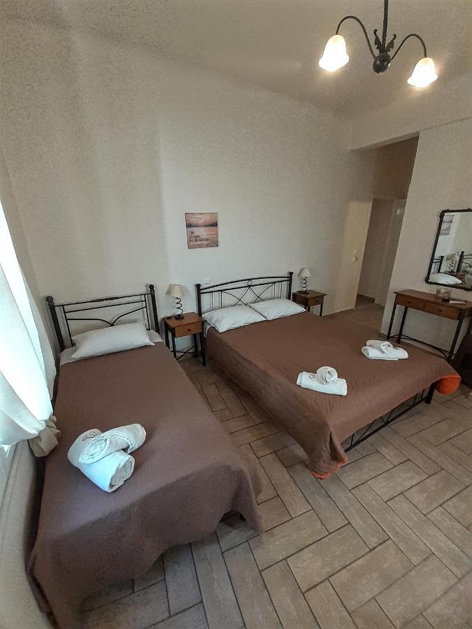 Central 9 Rooms 埃尔莫波利斯 外观 照片
